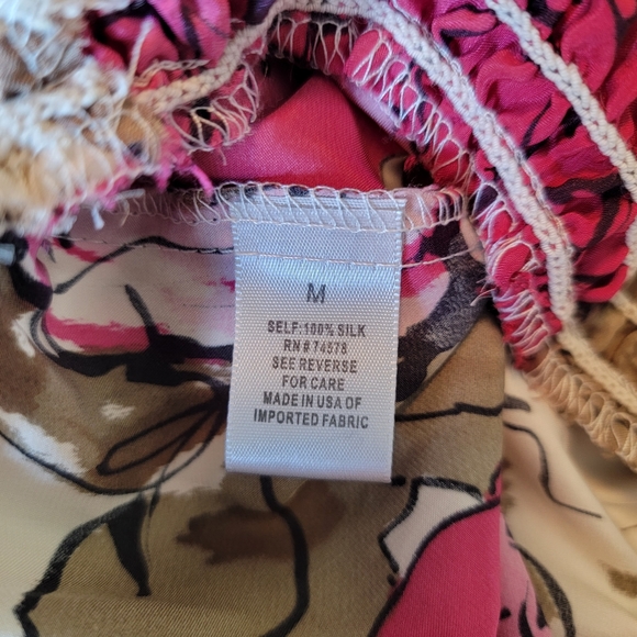 Cache 100% silk vintage sleeveless halter top. Pink, rose, white, tan. M - Picture 5 of 8